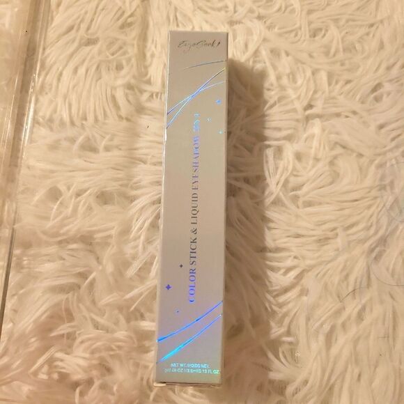 A bundle of miscellaneous luxury beauty products!! - Picture 6 of 12